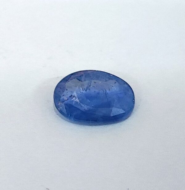 Export Quality Ceylon Blue Sapphire (सीलोन नीलम) 5.25 Ratti - with Lab Report